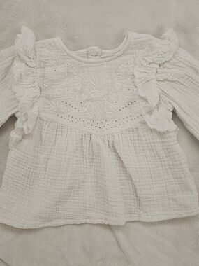 Primark White Ruffle Eyelet Peasant Top